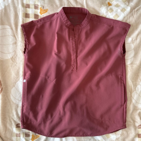 Figs Tops - FIGS DARK CHERRY RAFAELA SCRUB TOP